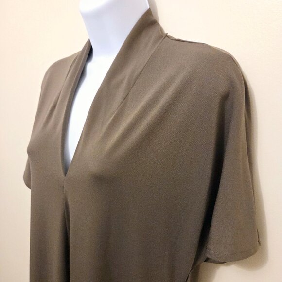 H&M Women’s Khaki Green Dolman Sleeve V-Neck Midi Shift Dress - XS - Picture 3 of 12